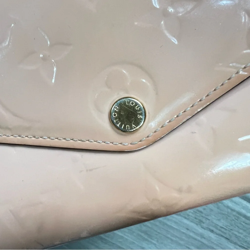 Louis Vuitton Monogram Vernis Portefeuille Sarah Long Wallet Rose Pink Authentic